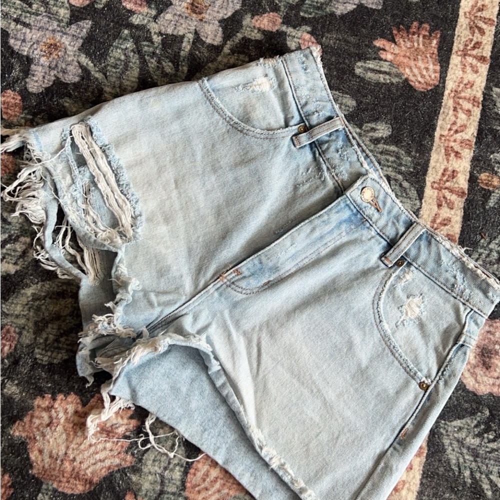 Rolla’s High Rise Denim Shorts - Picture 2 of 6